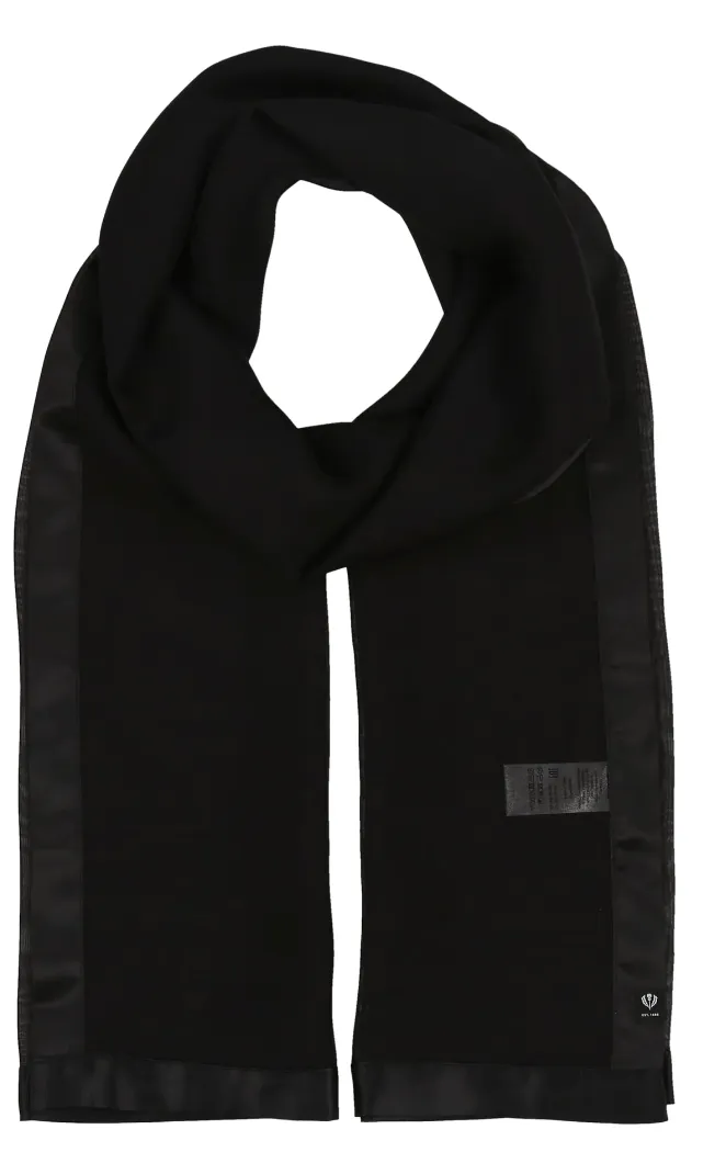 Fraas scarf 622004, satin trim silk